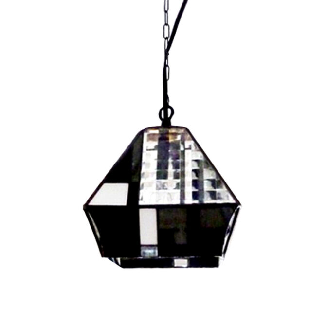 モノトーンの反射が綺麗なランプ