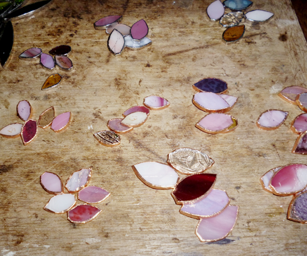 日々の制作/桜リース | ann stained glass 日々の制作/桜リース | ann stained glass