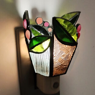 教室作品の紹介/実のフットライト