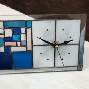 教室作品の紹介/モザイクの置き時計